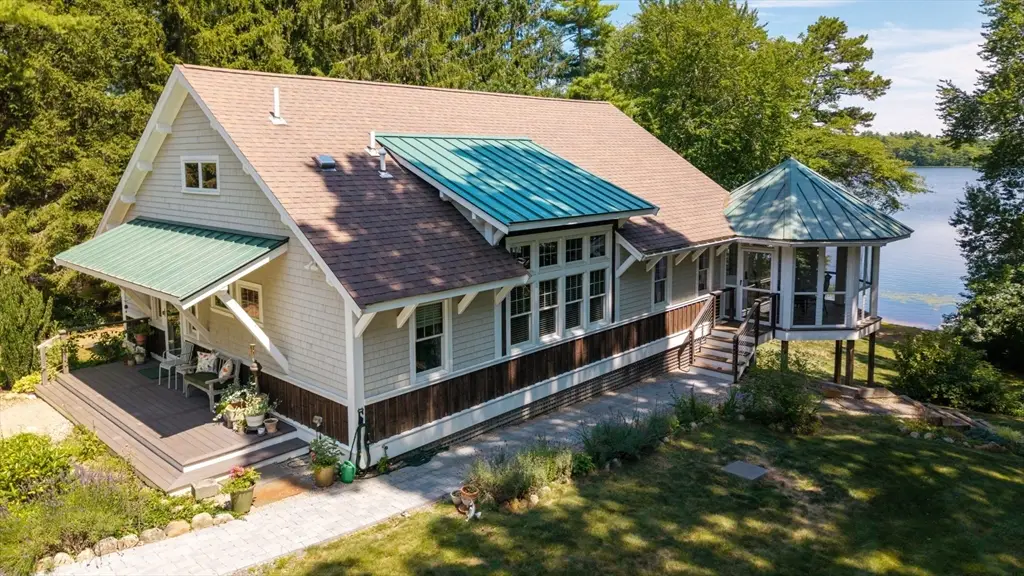 40 S Main St, Carver, MA 02330 - #1