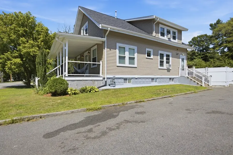 636 Dighton Ave, Taunton, MA 02780 - #2