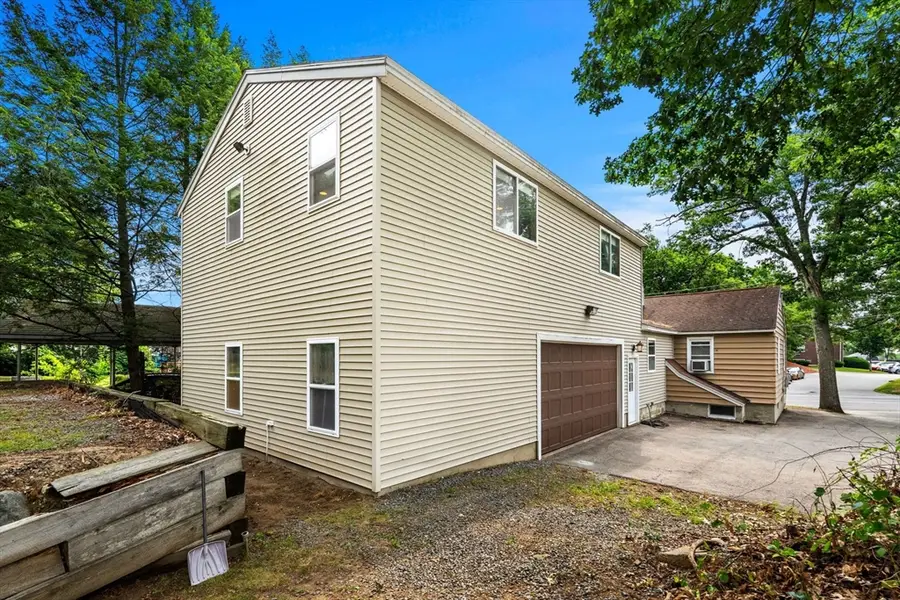 118 E Meadow Rd, Lowell, MA 01854 - #2