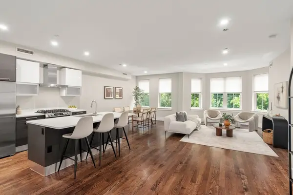10 St George #301, Boston, MA 02118