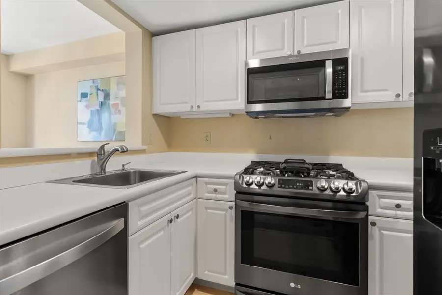 1 Nassau St #1002, Boston, MA 02111 - #2