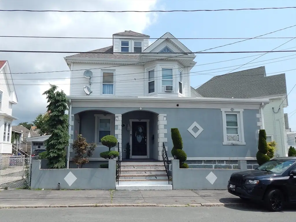 167 Washington St, New Bedford, MA 02740 - #1