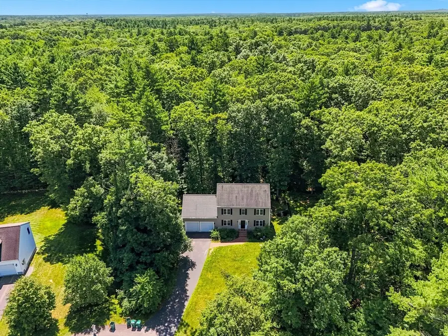8 Chessman Rd, Mansfield, MA 02048 - #3