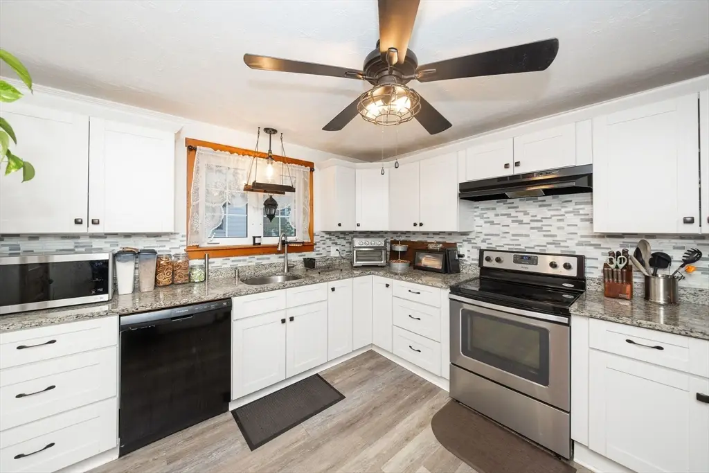 508 Vernon Ave, Barre, MA 01074 - #1