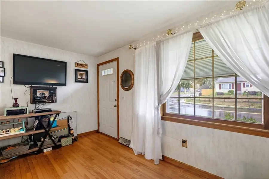 235 Pasco Rd, Springfield, MA 01151 - #3