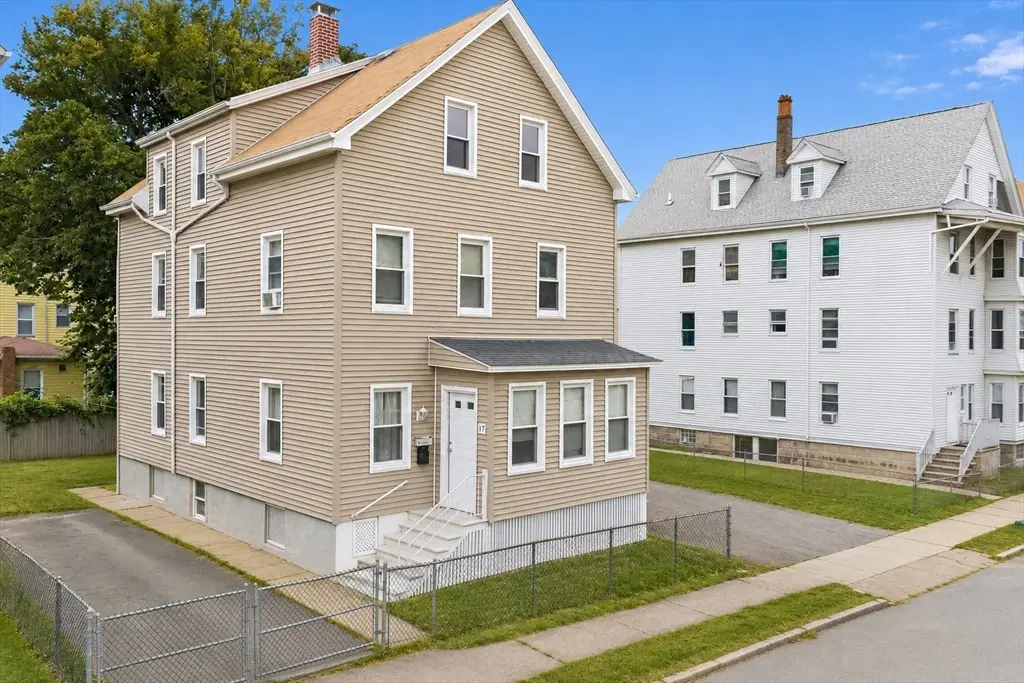 17 Salisbury St, New Bedford, MA 02744 - #1