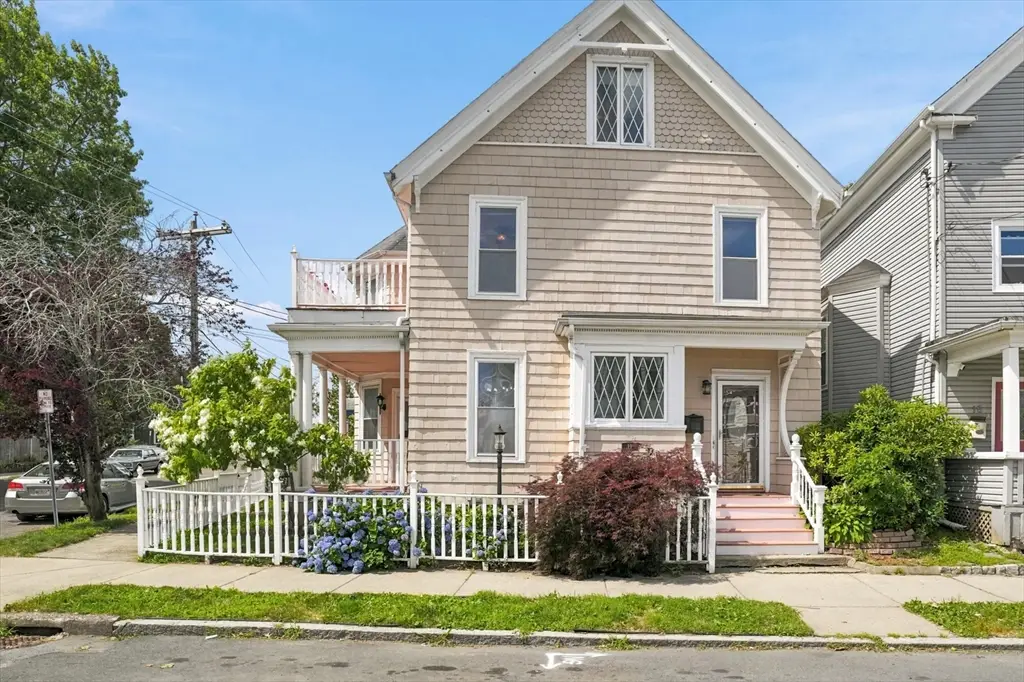 17 Basset St, Lynn, MA 01902 - #1