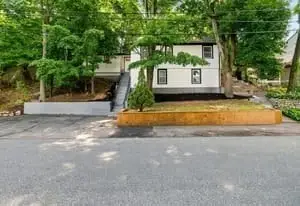 9 Walden Pond Ave, Saugus, MA 01906 - #3