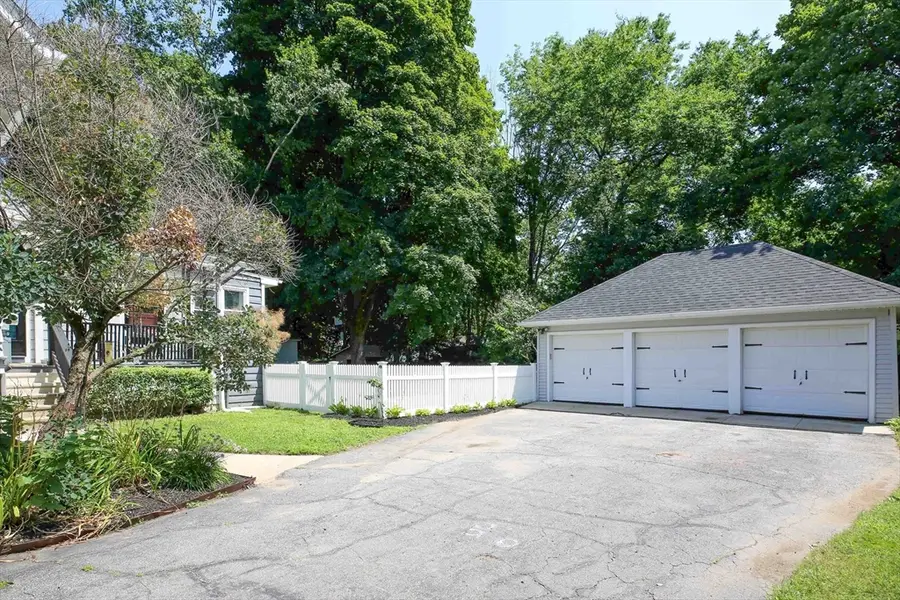 20 Vassar St, Worcester, MA 01602 - #3