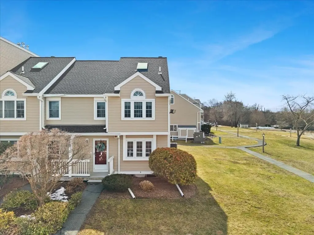 1316 Carriage Ln #1316, Taunton, MA 02780 - #1