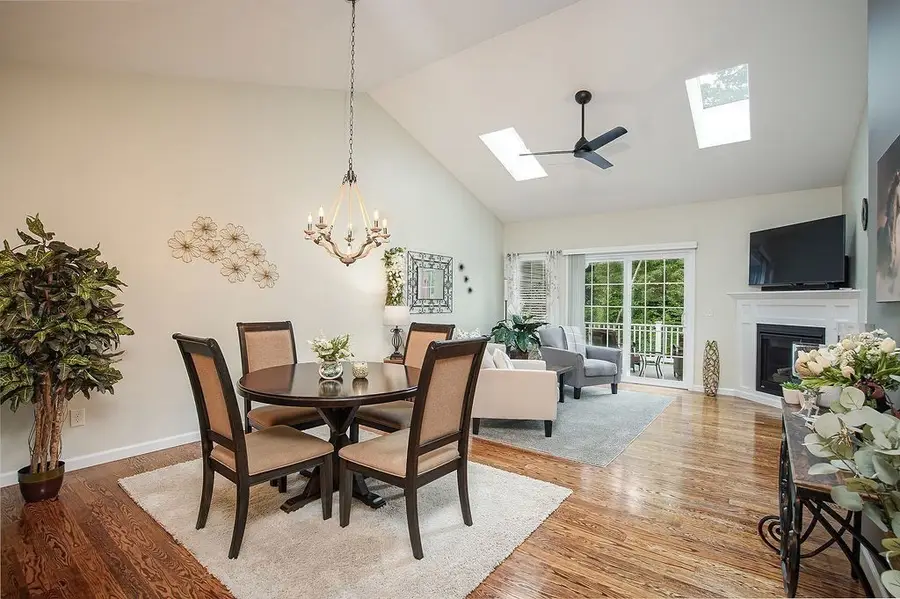 111 Daniel Shays Hwy #47, Belchertown, MA 01007 - #3