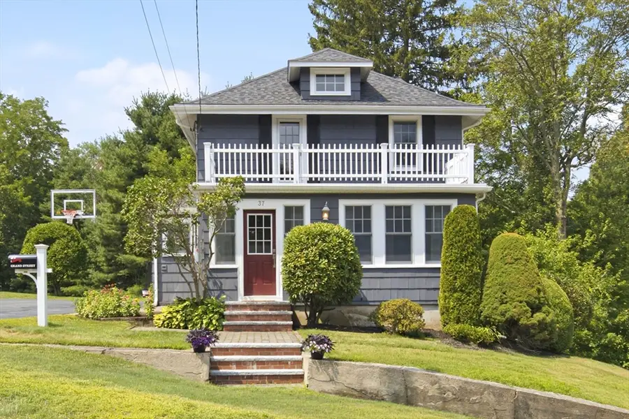 37 Grand St, Canton, MA 02021 - #2