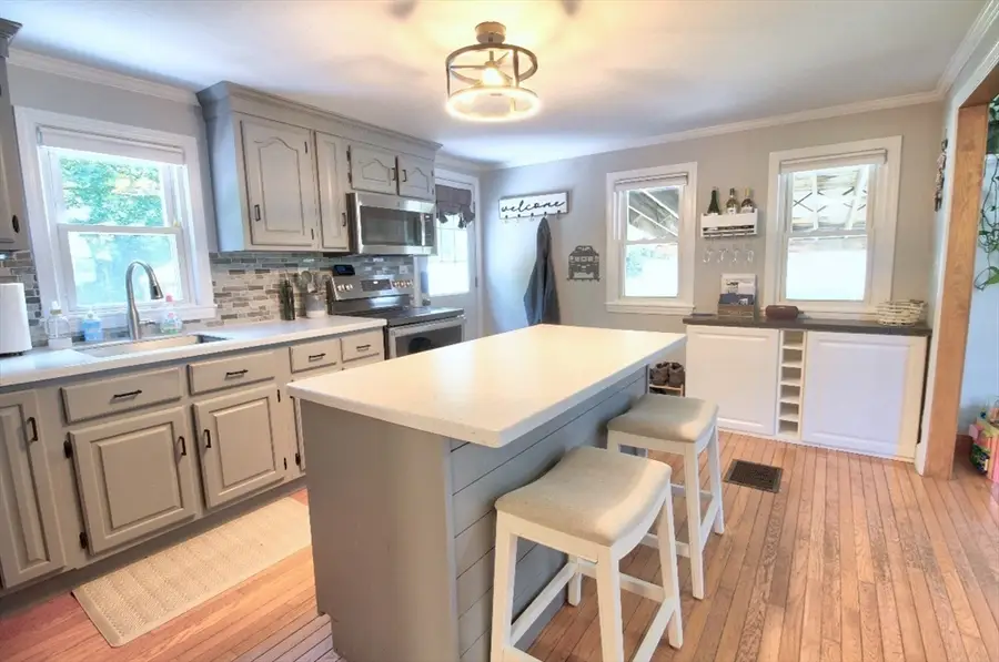 52 Sunrise Ave, Fitchburg, MA 01420 - #3