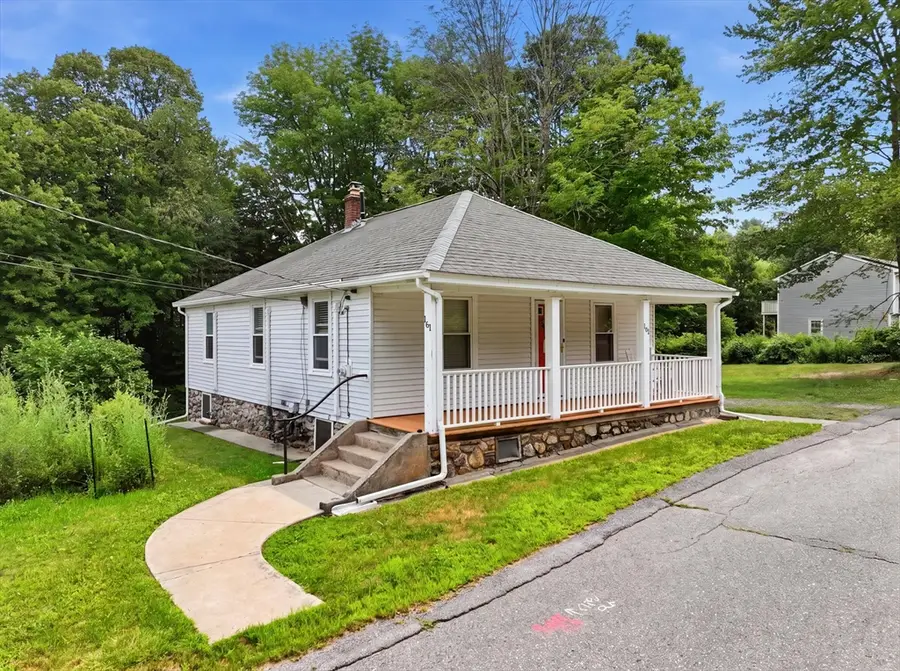 161 Boyd St, Cherry Valley, MA 01611 - #3