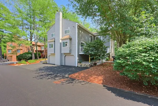 8 Voyagers Lane #8, Ashland, MA 01721