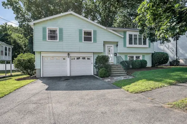 5 Jeremiah Cir, Medford, MA 02155
