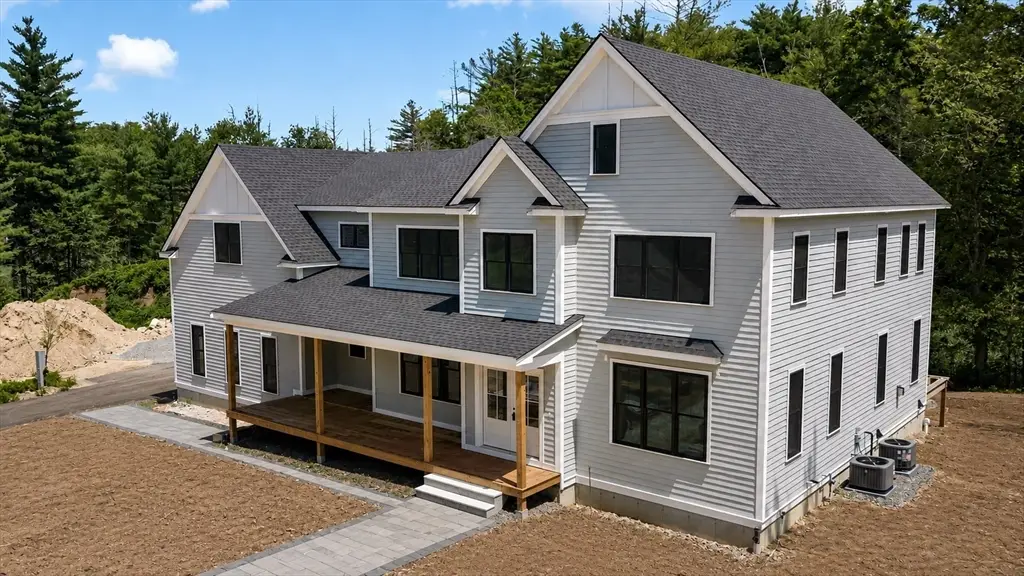 11 Betsy Lane, Rowley, MA 01969 - #1
