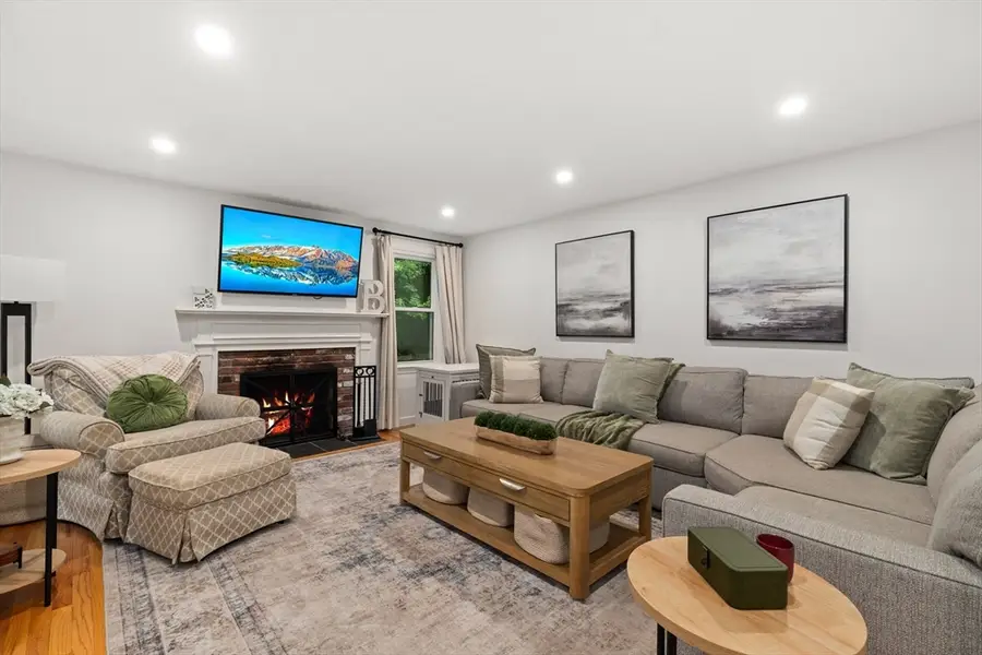 148 Upton Rd, Westborough, MA 01581 - #2