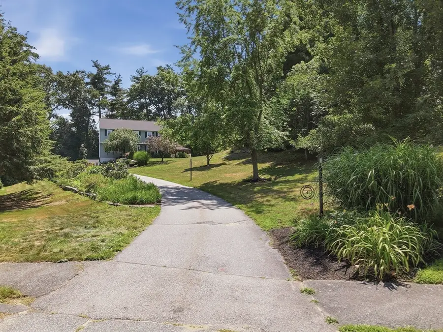 4 Martin Circle, Hudson, MA 01749 - #3
