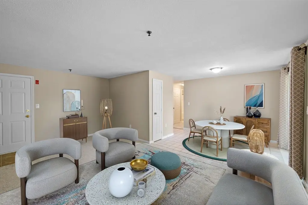 68 Lantern Ln #7, Dracut, MA 01826 - #1