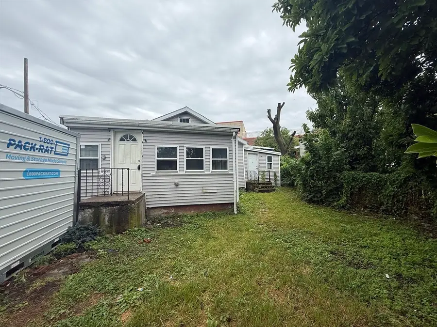33 Avalon St, Revere, MA 02151 - #2