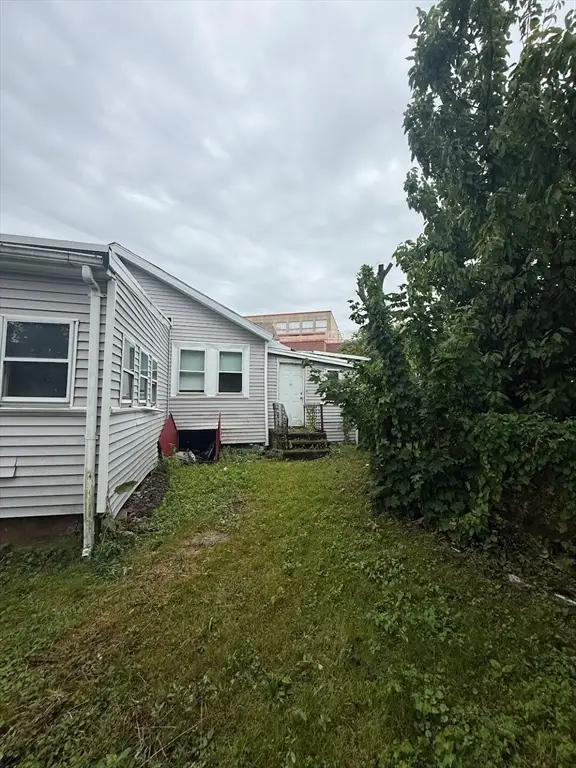 33 Avalon St, Revere, MA 02151 - #3