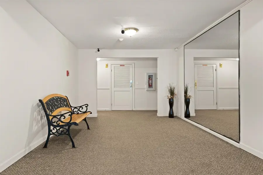 7 Greenbriar Drive #207, North Reading, MA 01864 - #3