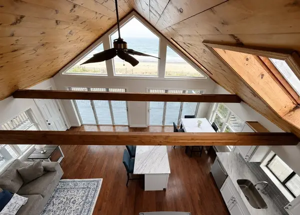 498 No End Blvd #3, Salisbury, MA 01952