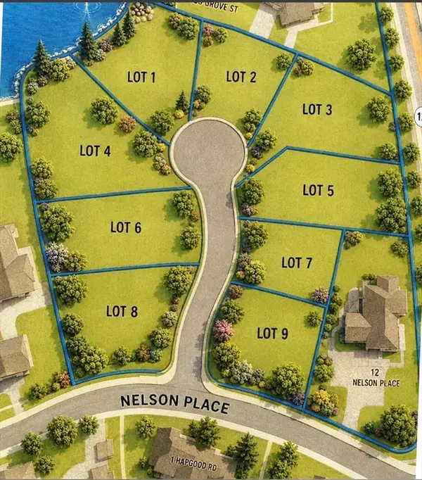 12 Nelson Pl, Worcester, MA 01605