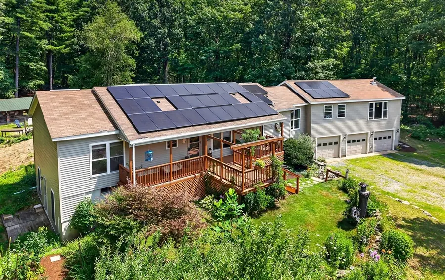 410 Billings Rd, Fitchburg, MA 01420 - #2