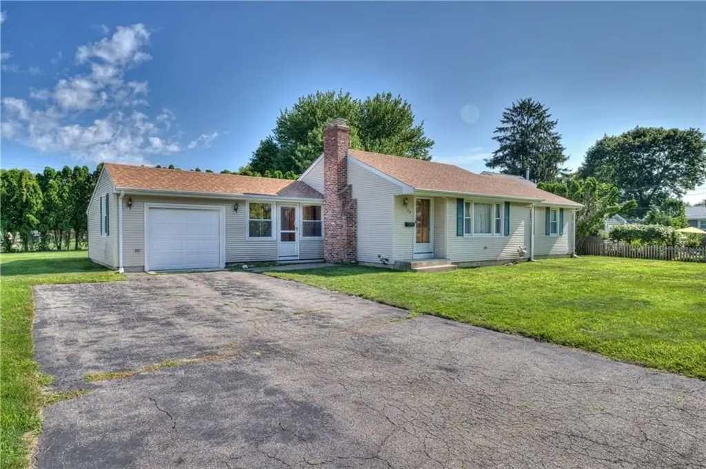 26 Central Ave, Warren, RI 02885 - #1