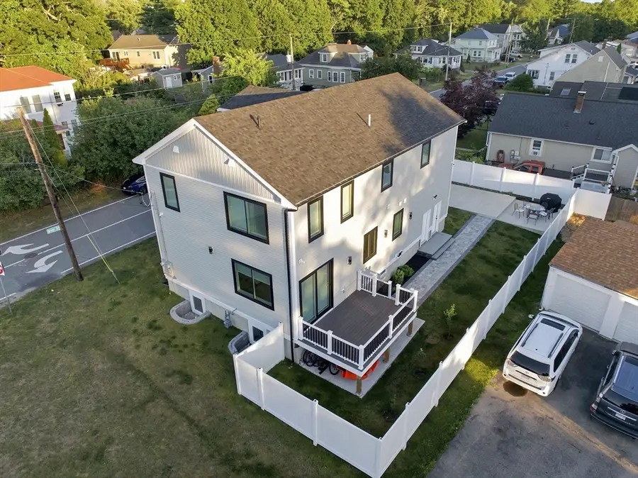 7 Breer St, Brockton, MA 02301 - #2