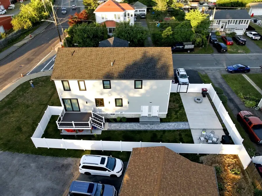 7 Breer St, Brockton, MA 02301 - #3