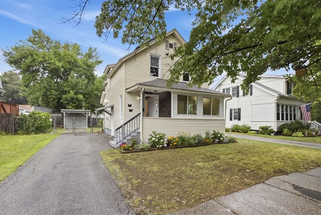 32 Sargon St, Springfield, MA 01104 - #1