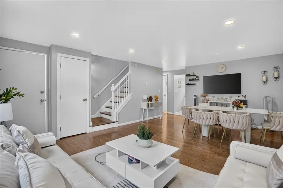 54 Kingston Street #54, North Andover, MA 01845 - #3
