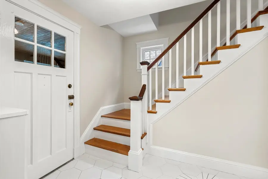 567 Winthrop St, Medford, MA 02155 - #3