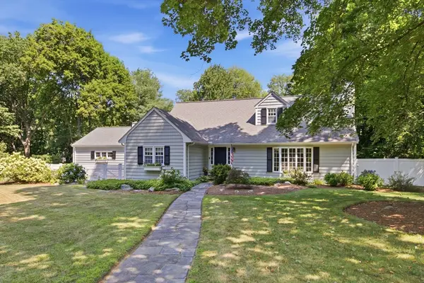 280 Singletary Lane, Framingham, MA 01702