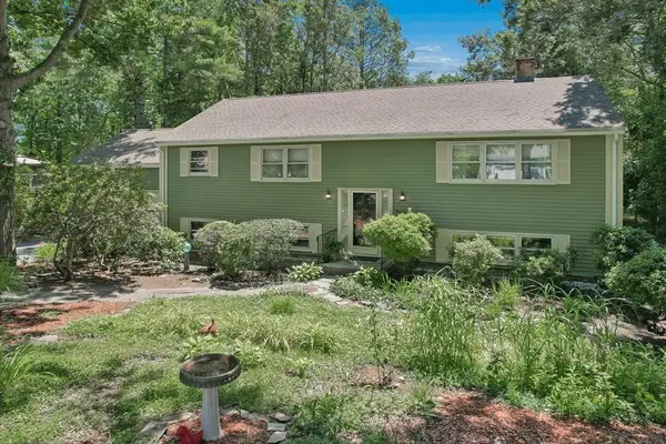 19 Hickory Drive, Worcester, MA 01609