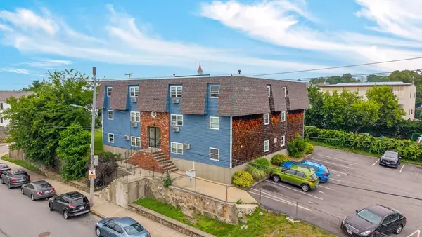 464 Bank #9, Fall River, MA 02720
