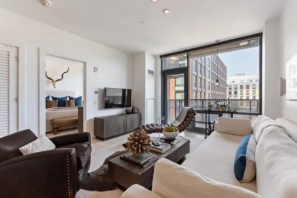 32 Traveler St #413, Boston, MA 02118