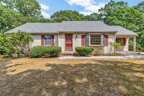 116 Bittersweet Dr, Brewster, MA 02631
