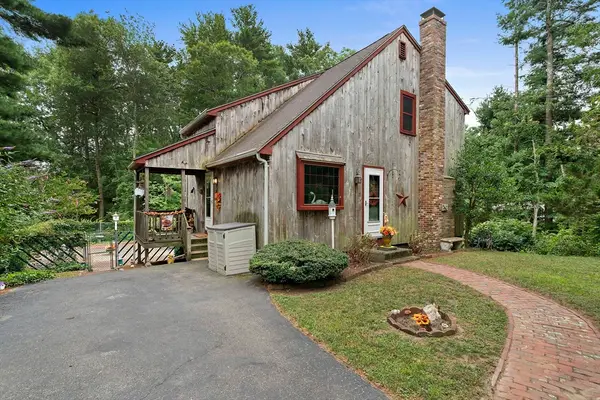 81 Furnace St, Marshfield, MA 02050
