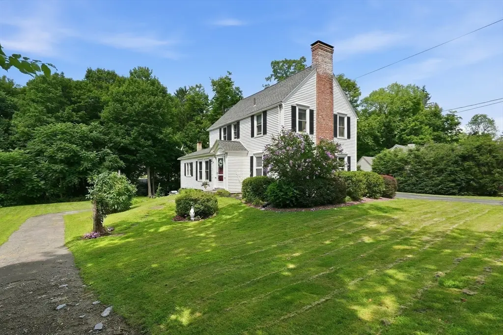211 Main St, Wilbraham, MA 01095 - #1