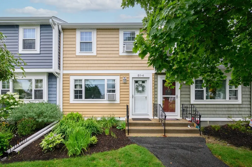 4 Lydon Lane #B1-4, Halifax, MA 02338 - #1