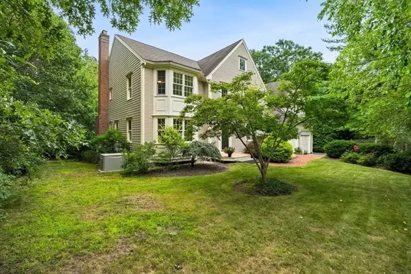95 Little Herring Pond Rd, Plymouth, MA 02360