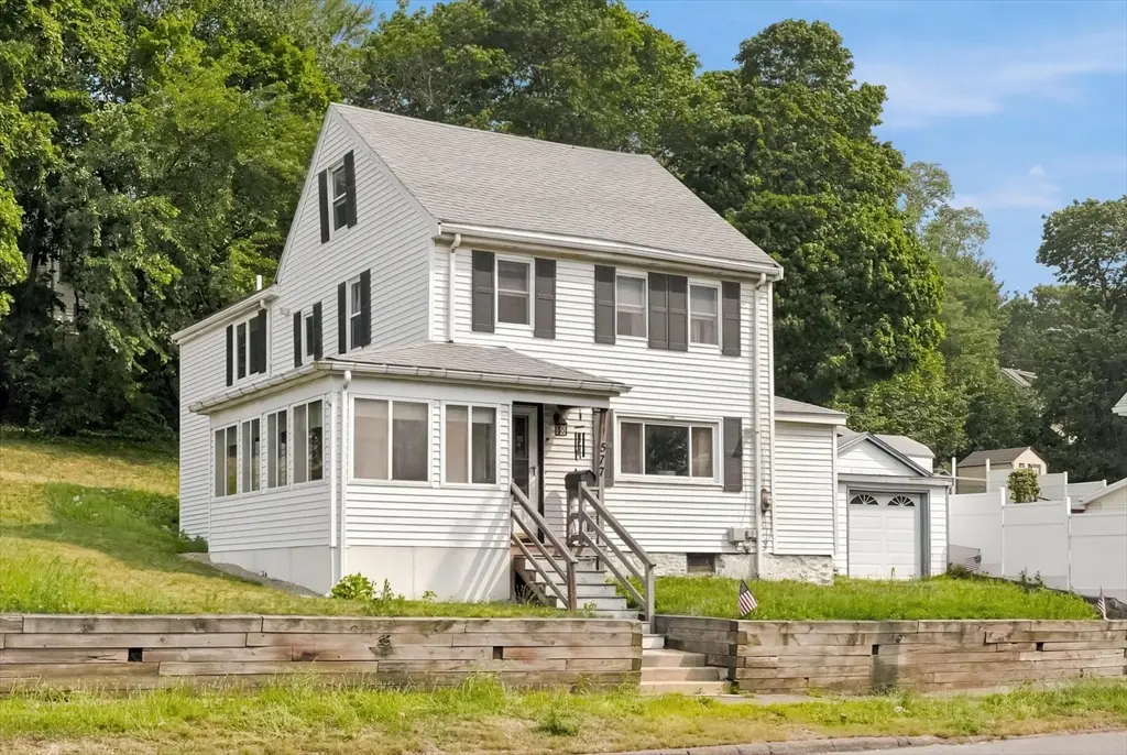 277 Lincoln Ave, Saugus, MA 01906 - #1