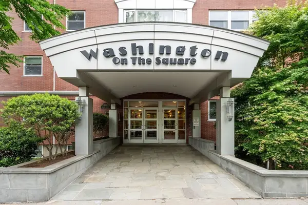1600 Beacon St #904, Brookline, MA 02446