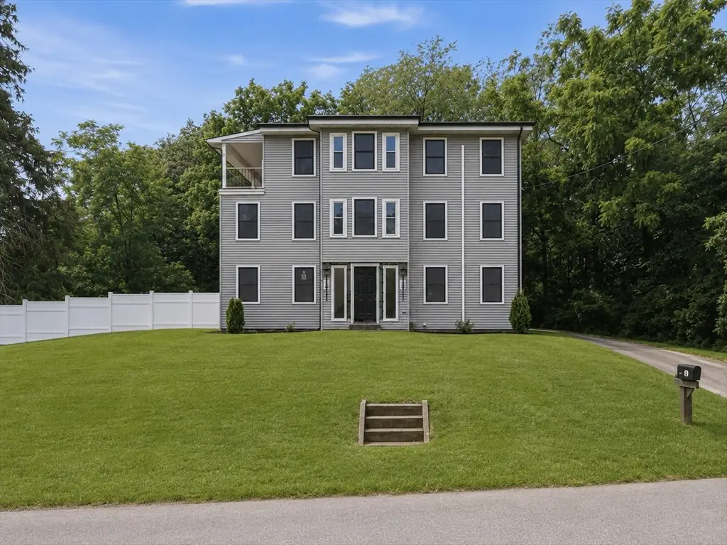 33 Milford St, Upton, MA 01568 - #1