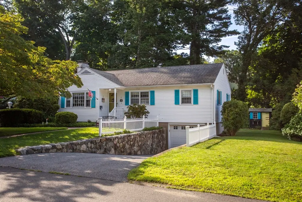 72 Eustis Ave, Wakefield, MA 01880 - #1