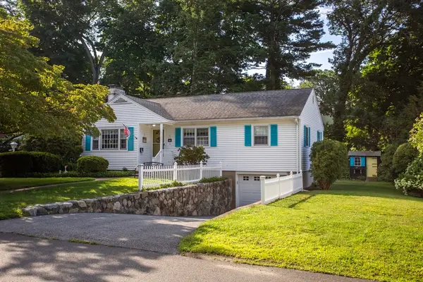 72 Eustis Ave, Wakefield, MA 01880